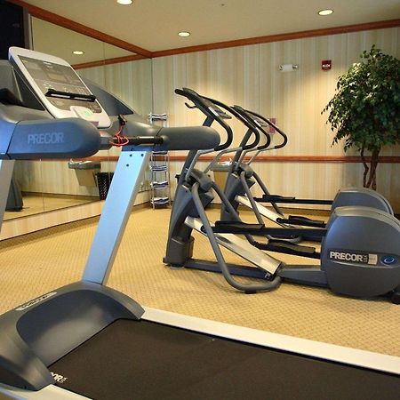 Country Inn & Suites By Radisson, Grand Forks, Nd Konforlar fotoğraf