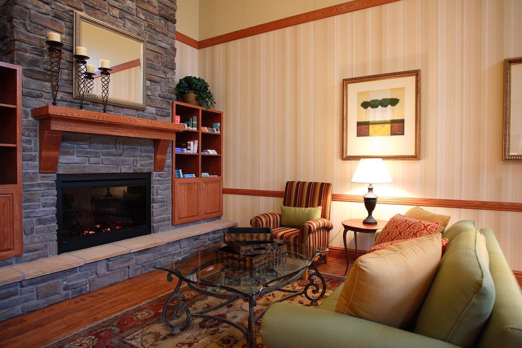 Country Inn & Suites By Radisson, Grand Forks, Nd Oda fotoğraf