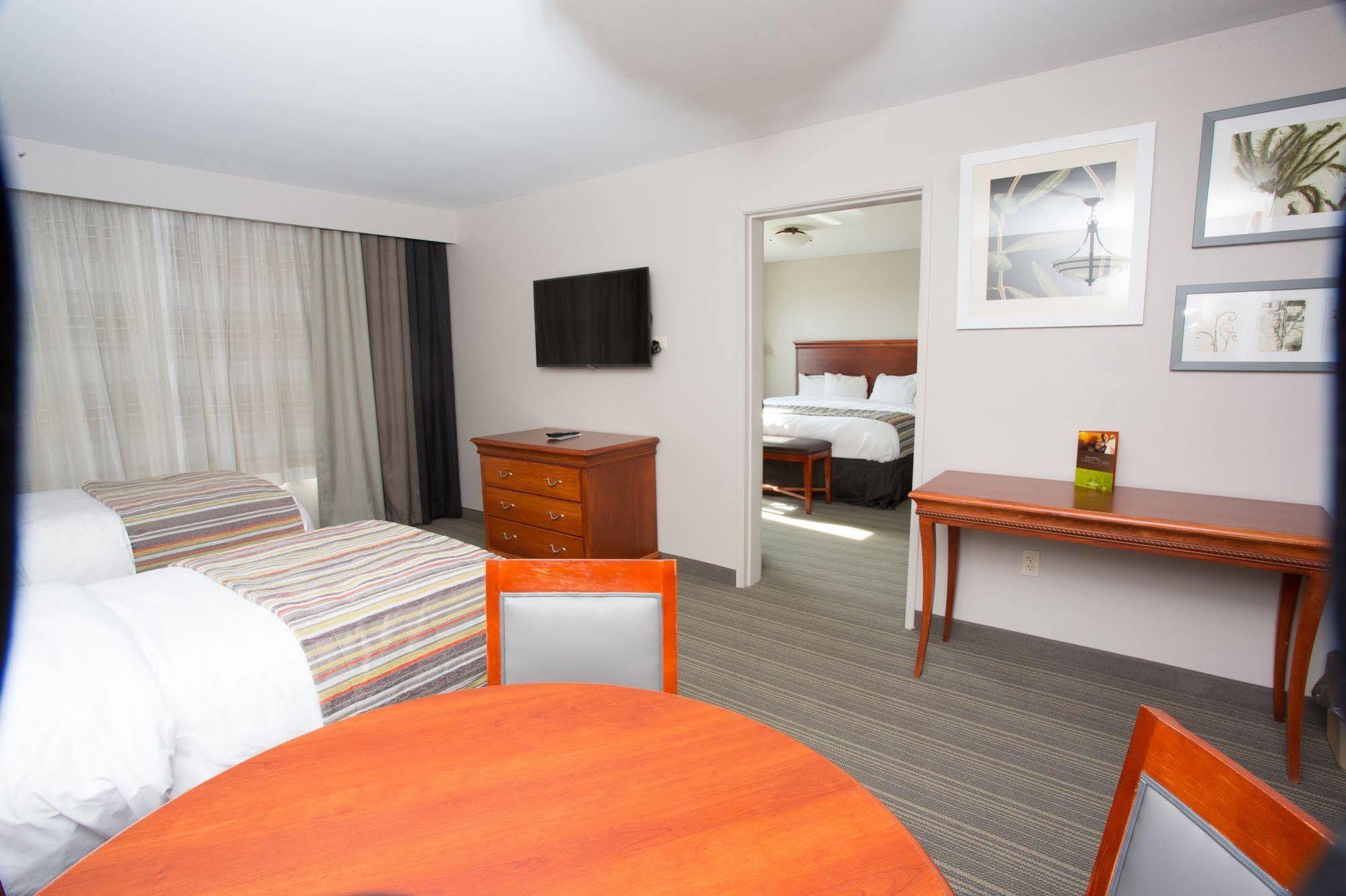 Country Inn & Suites By Radisson, Grand Forks, Nd Dış mekan fotoğraf